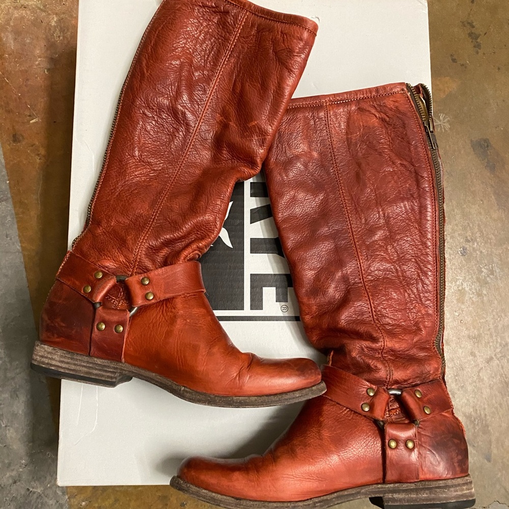 Frye burnt red boots